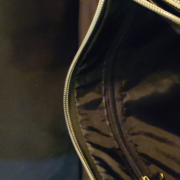 Wristlet in Black - Picture 4 of 4